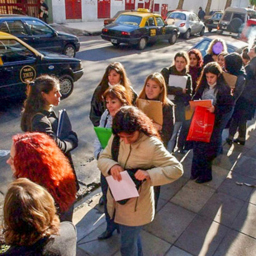 No alcanza con volver a la…